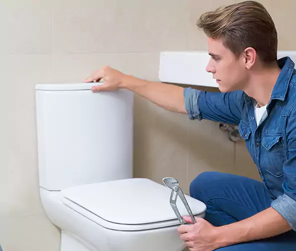 Expert Plumber for Toilet Replacement in North Babylon, NY: Schedule Affordable Toilet Replacement Services with Us