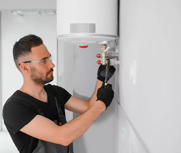 Expert Plumber for Water Heater Expansion Tank Installation in North Babylon, NY