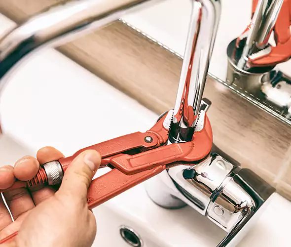 Expert Leak Repair Plumber in North Babylon, NY
