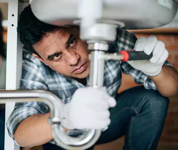 Expert Plumber for Water Line Repair in North Babylon, NY: Schedule Affordable Water Line Repair Services with Us