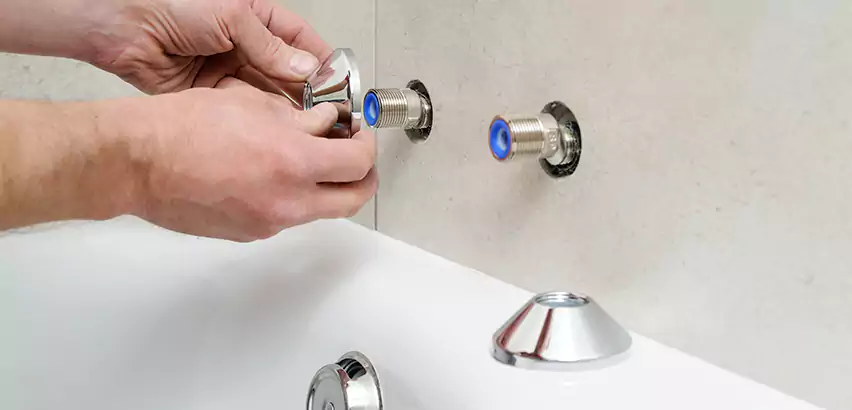Bathtub Faucet Diverter Replacement in North Babylon